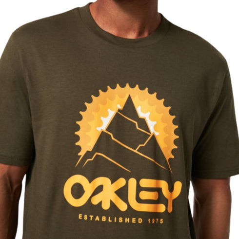 Mountains Out B1B Tee